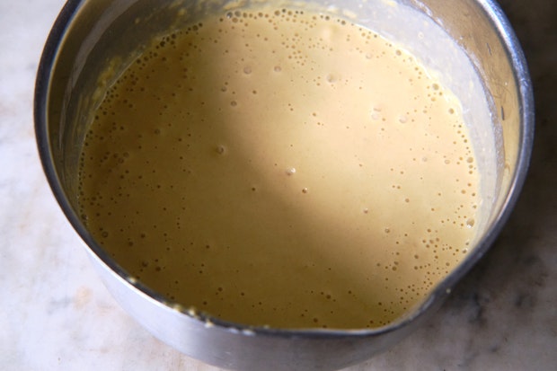 crepe batter with no lumps in a mixing bowl