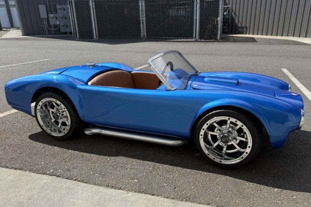 No Reserve: Shelby Cobra-Style Go-Kart