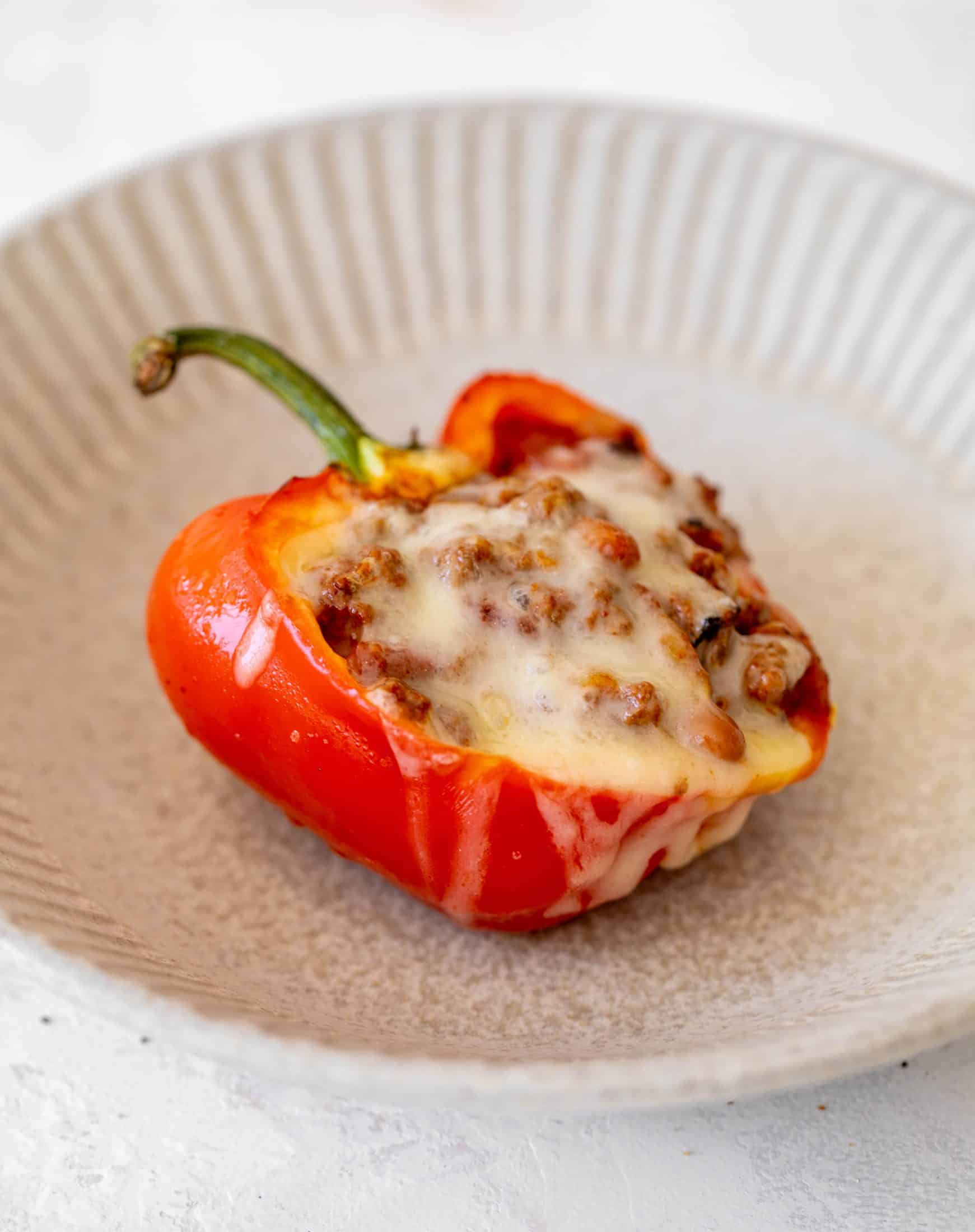 chili stuffed peppers